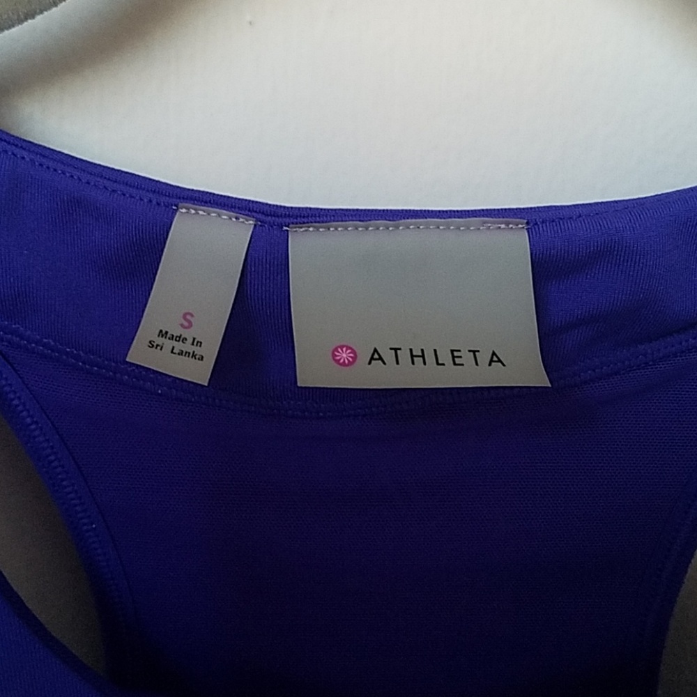 Athleta Fitted Tank with built in bra - Picture 3 of 5